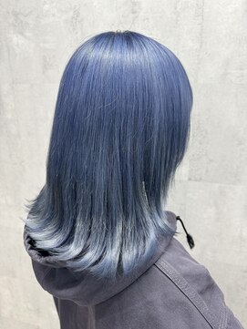Voyage Nike 池袋【ケアブリーチ/ダブルカラー/インナーカラー/髪質改善】 ブルーシルバー/ブルーアッシュ/ネイビーブルー/暗めブルー