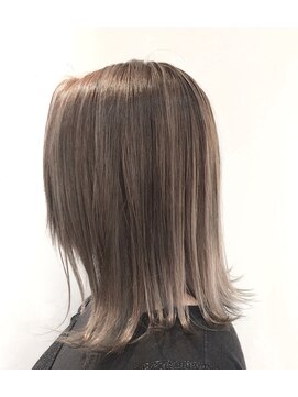 グラス 春吉1号店(glass) ミディアム♪ハイライトグラデーション☆