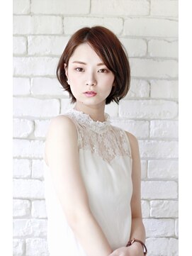 チェコリル(Cyecoril) マスクでも野暮ったく見えない!!イメチェン耳かけショートボブ