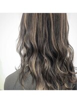 フレンズ 平岡店(friend's)&nbsp;【札幌平岡　デザインカラー(インナー/ハイライト)】 五十嵐美穂