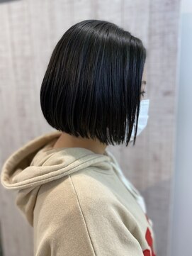 ヴィサージュ(VISAGE) お手入れ楽なミニボブ