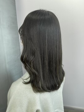 リーオオサカ(Lee Osaka) 【Lee大阪店】ナチュラル♪オリーブベージュ/新出奈津樹