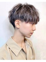 【morio原宿】刈り上げマッシュ　スパイラルパーマ  ハイライト