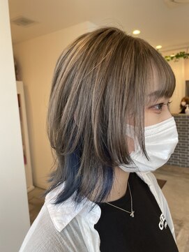 シェリー(Che'ri) 韓国ウルフ/ミニウルフ/小顔ウルフ/姫カット/ハイトーン/藤本