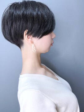 ラウンジ モリオ イケブクロ(Lounge MORIO Ikebukuro) 【morio池袋】20代30代40代大人可愛い刈り上げ女子ショート