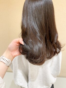オリーブスバイネオリーブ(Olive's by neolive) ＊レイヤーカット＊(くびれヘア/顔周りカット/根元パーマ)