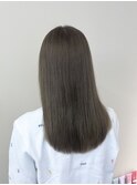 【ブリーチなし】赤みを消した透明感溢れるグレージュカラー