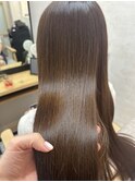 動きのある美髪ロング|髪質改善で叶える上品な仕上がり