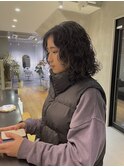 外国人風パーマ　ミディアムパーマ　くせ毛風パーマ