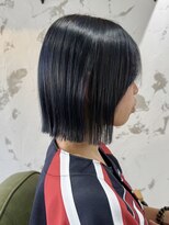 サンバイセライロ 千葉(SAN. by celilo)&nbsp;ヘイリーボブ × ブルーブラック【千葉優希】