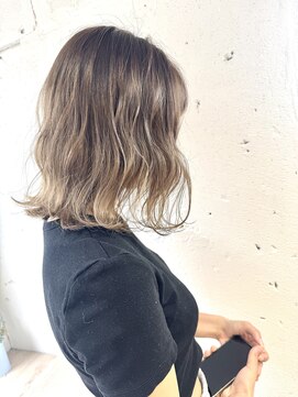 ヘアーワークス ヘルム 渋谷店(HAIR WORKS HELM) 【HELM渋谷】ミルクティーベージュ