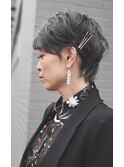 ショートヘアのパーティーヘアアレンジピン留め