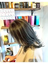 ロッソ ヘアアンドスパ 北千住店(Rosso Hair&SPA) ハイライトカラー【北千住】