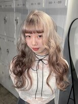 アドネ プライム(adne prime)&nbsp;ホワイトベージュ/ナチュラルブラウンデザイン