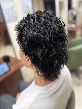 リル 西宮(LiL') 【LiL'西宮】メンズミディアムロングスパイラルパーマ