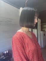 ムーム(MUUM)&nbsp;艶髪ミニボブ切りっぱなしボブ