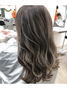 ワープ 青葉台(WARP) グレージュハイライト☆