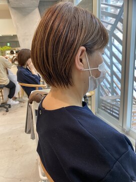 ミィ 浦和(mee) 【mee.】ユウ　ショート　ボブ　イメチェン　ハイライト