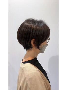 ブロッサム 若葉店(Blossom) 襟足の短いシュッとしたショートボブ