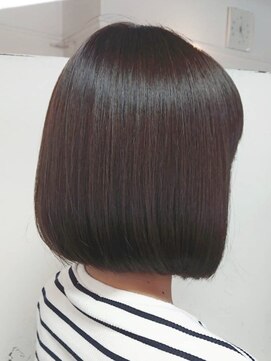 カミケン 方木田店(kamiken.) ツヤツヤまとまる大人ワンレンボブ【カミケン方木田店】