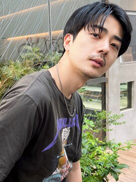 ミンクス 青山店(MINX) センターパート(コンマヘア)