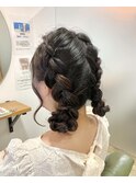 編み込みツインおだんごアレンジ