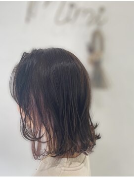 ラブリッシュ(LOVERICHE) 外ハネレイヤー×ピンクインナーカラー【浜崎】