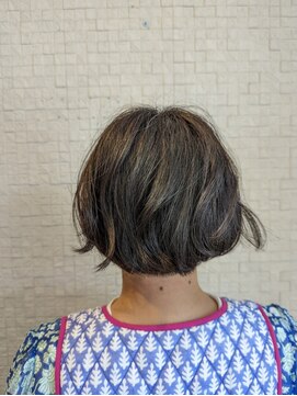 フラップ(FRAP) 春に向けての柔らかボブスタイル