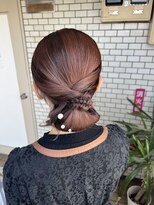 フェリーチェ(Felice)&nbsp;タイトアップ　フィンガーエイト　お呼ばれヘア　個性派