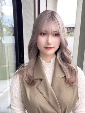 シェルハ(SHELHA) ホワイトベージュ レイヤーカット シースルーバング おくれ毛