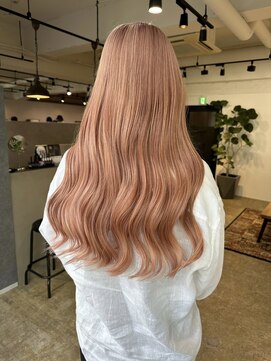 メリー オオサカ(Merly Osaka) オレンジにも見える?!絶妙なピンクカラー_white coral pink_