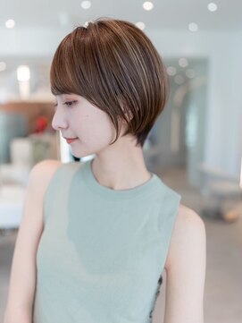 イオ 本厚木(io) 20代30代大人かわいい丸みショートナチュラルカラーイメチェン