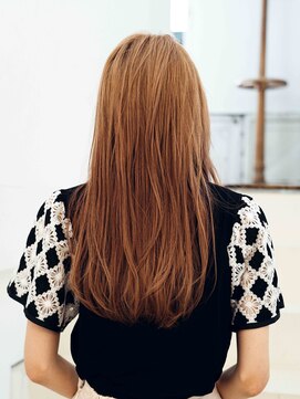 アマリス(Amaris) ナチュラルロングボブ20代/30代/40代/庭瀬