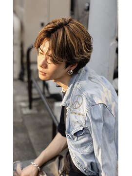 デュー 栄(DEW) 【DEW】センターパート/カルマパーマ/ハイライト