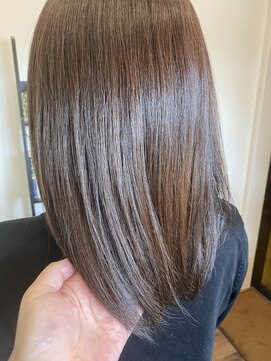 ポポラヘアー(popola hair) 肩下ミディ