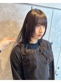 10代20代ロングウルフレイヤープルエクステ顔周りカット