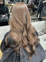 エイム(AiM)&nbsp;レイヤーカット×ベージュ