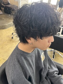 ジェイルネ(JRENE)の写真/【北谷アラハビーチ近く/メンズ】メンズパーマ、メンズカラーも好評！