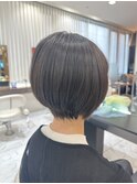 ショートボブ