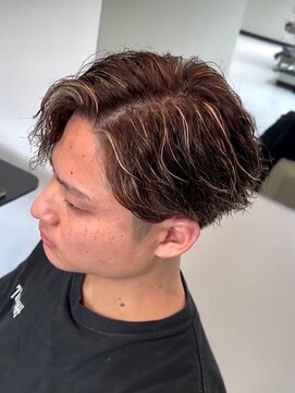 ジーク(JeeK) #ハイライト×パーマスタイル