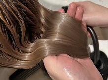 髪質改善お任せ下さい！お客様の状態を確認して栄養補給致します