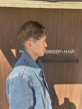 スウィープヘア(Sweep Hair) Wカラーにデザインを加えて