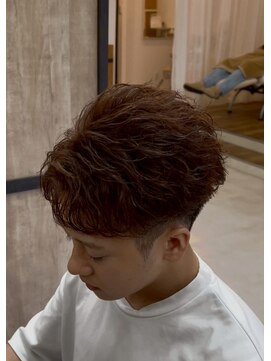 メンズギフト(men's GIFT) ツイストスパイラルパーマセンターパートメンズパーマ