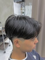 グランデュール 焼津店(GRANDEUR) 刈り上げセンターパート