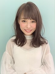 外ハネミディアム ベージュ シースルー【根本義紀】20代30代