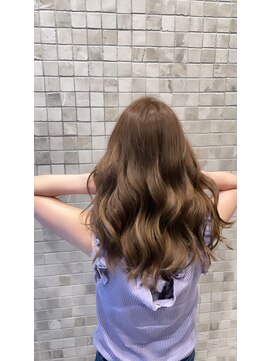 アビー(A.B.I) ブリーチ無しミルクティベージュ