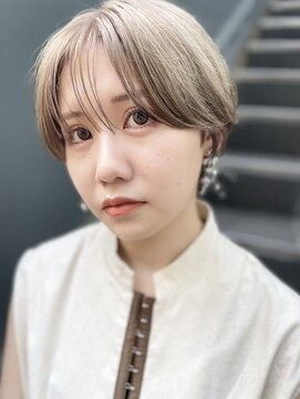 ヌード(NUDE) 「NUDE」#前下りショートプラチナカラーブリーチオンカラー