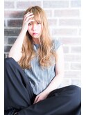 〈mielhair新宿〉ブリーチ　イルミナ　ゆるウェーブロング