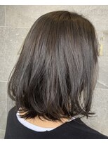 メゾン アヴァロ(Maison Avallo) #くびれ巻き #暗めグレージュ