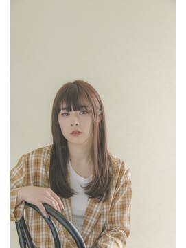 ページボーイ美容室 大人のシンプルセミロング